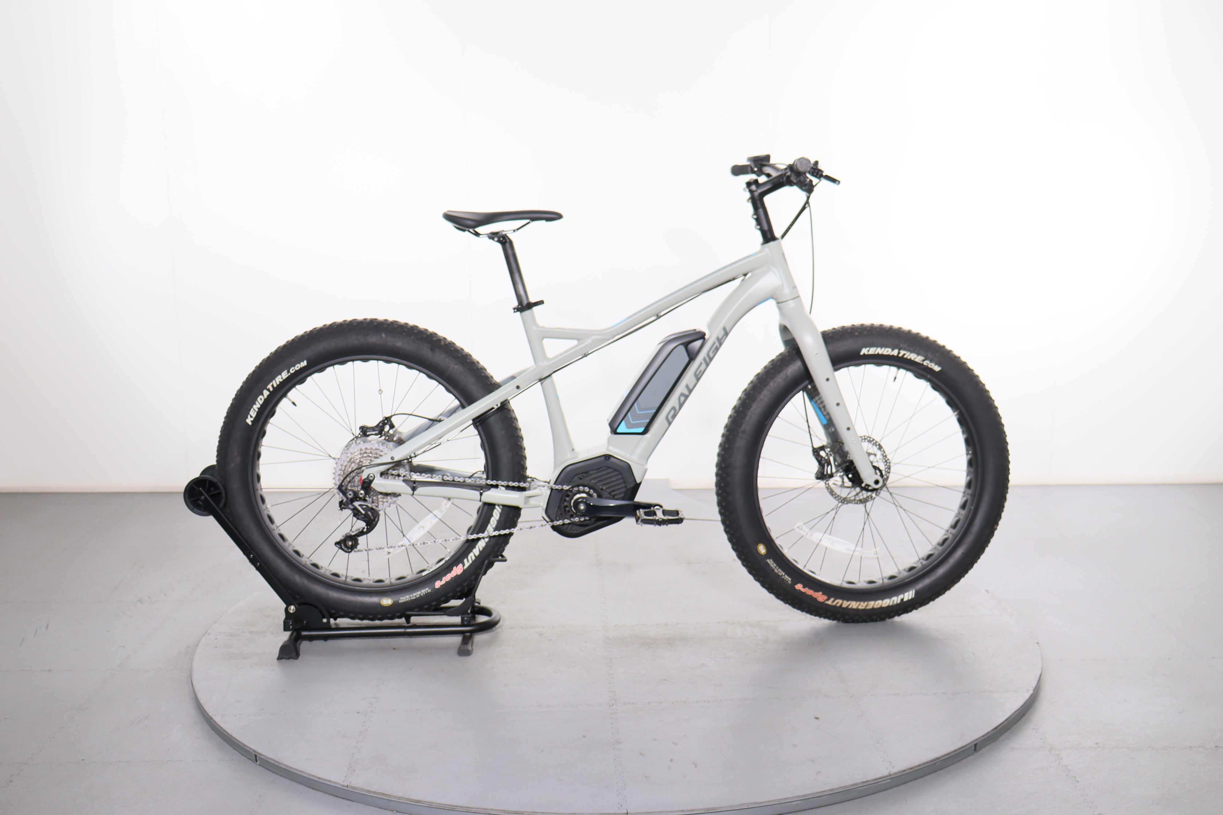 Certified Raleigh Magnus iE e-bike