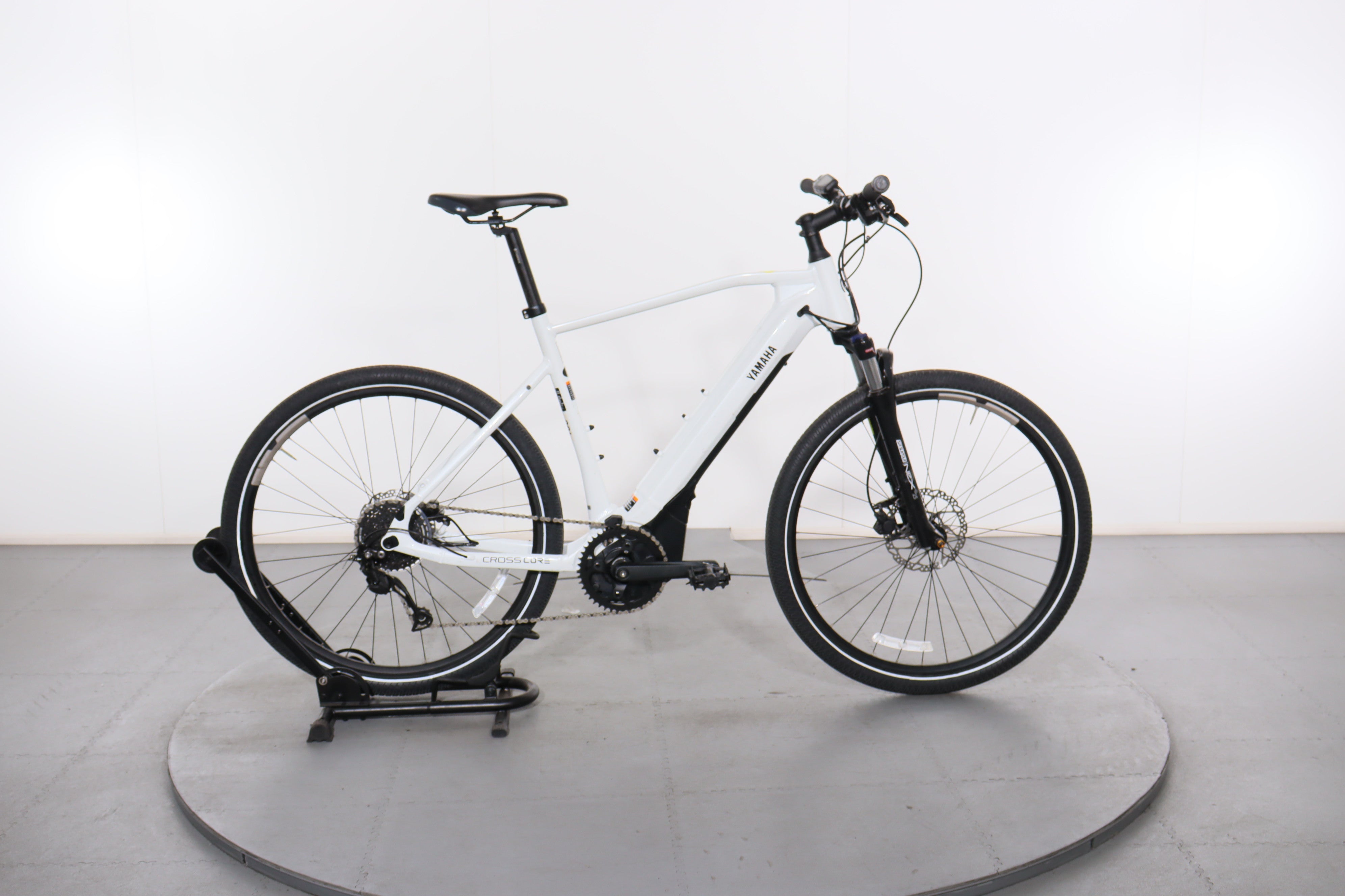 Certified Yamaha CrossCore RC e-bike | Upway