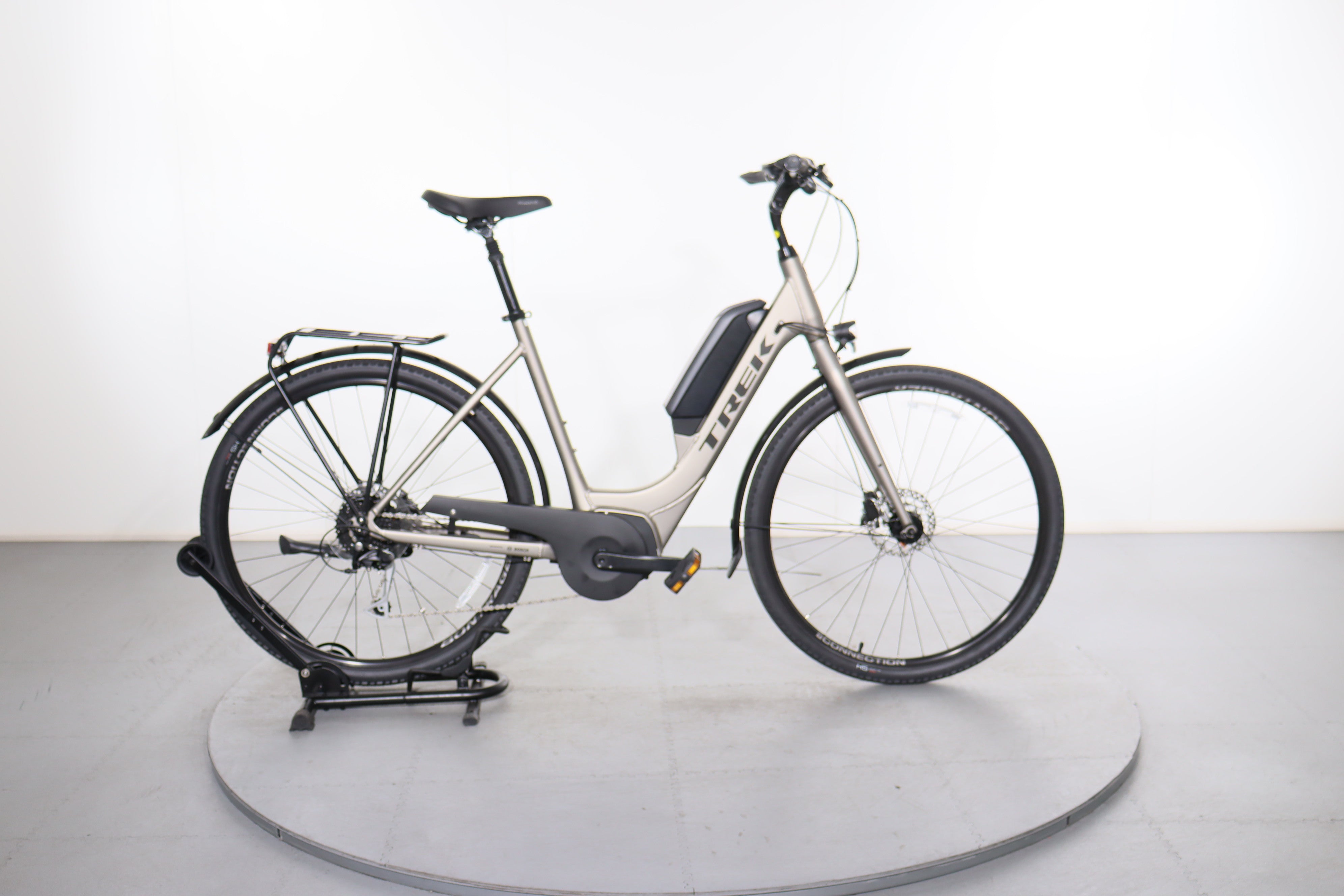 Certified Trek Verve +2 e-bike | Upway