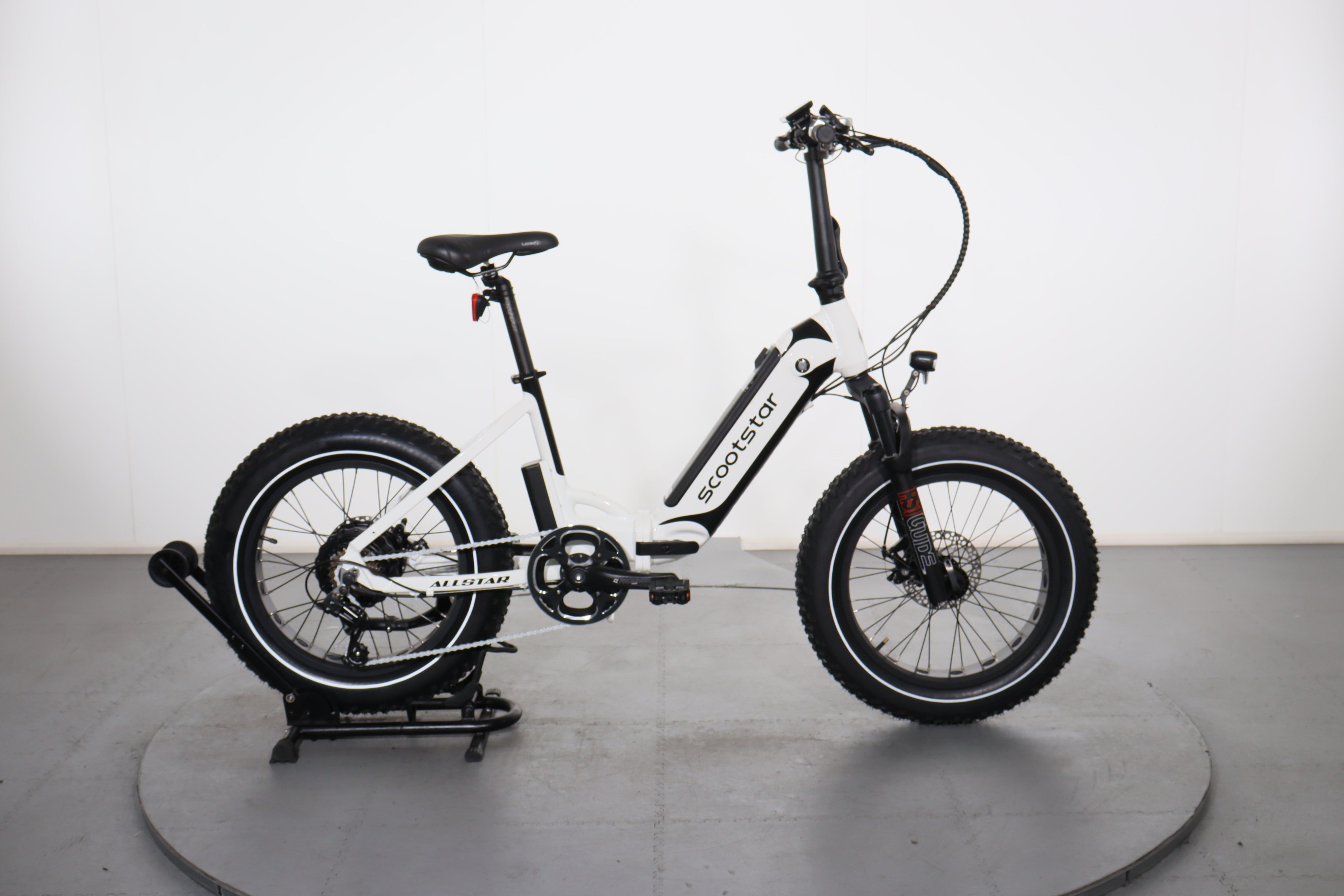 Certified Scoostar Allstar 500W e-bike | Upway