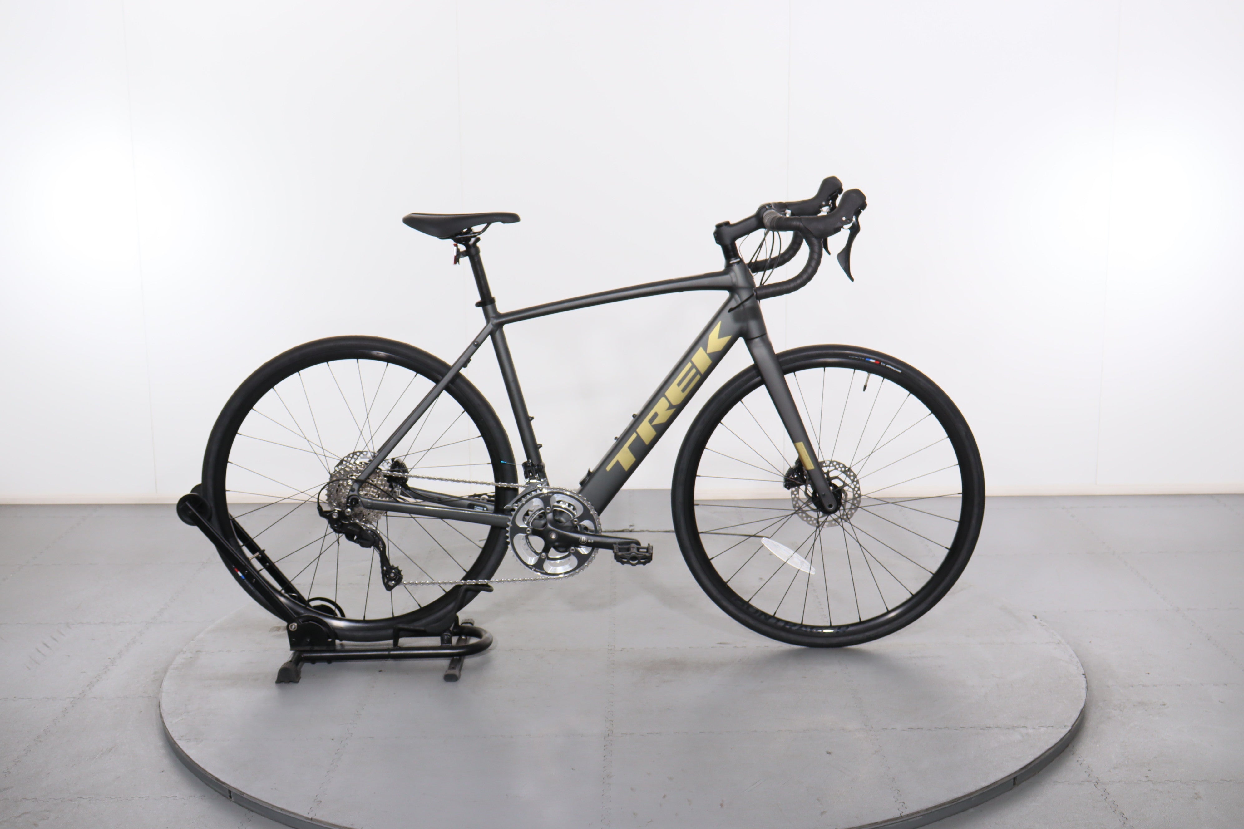 Certified Trek Domane+ AL 5 e-bike | Upway