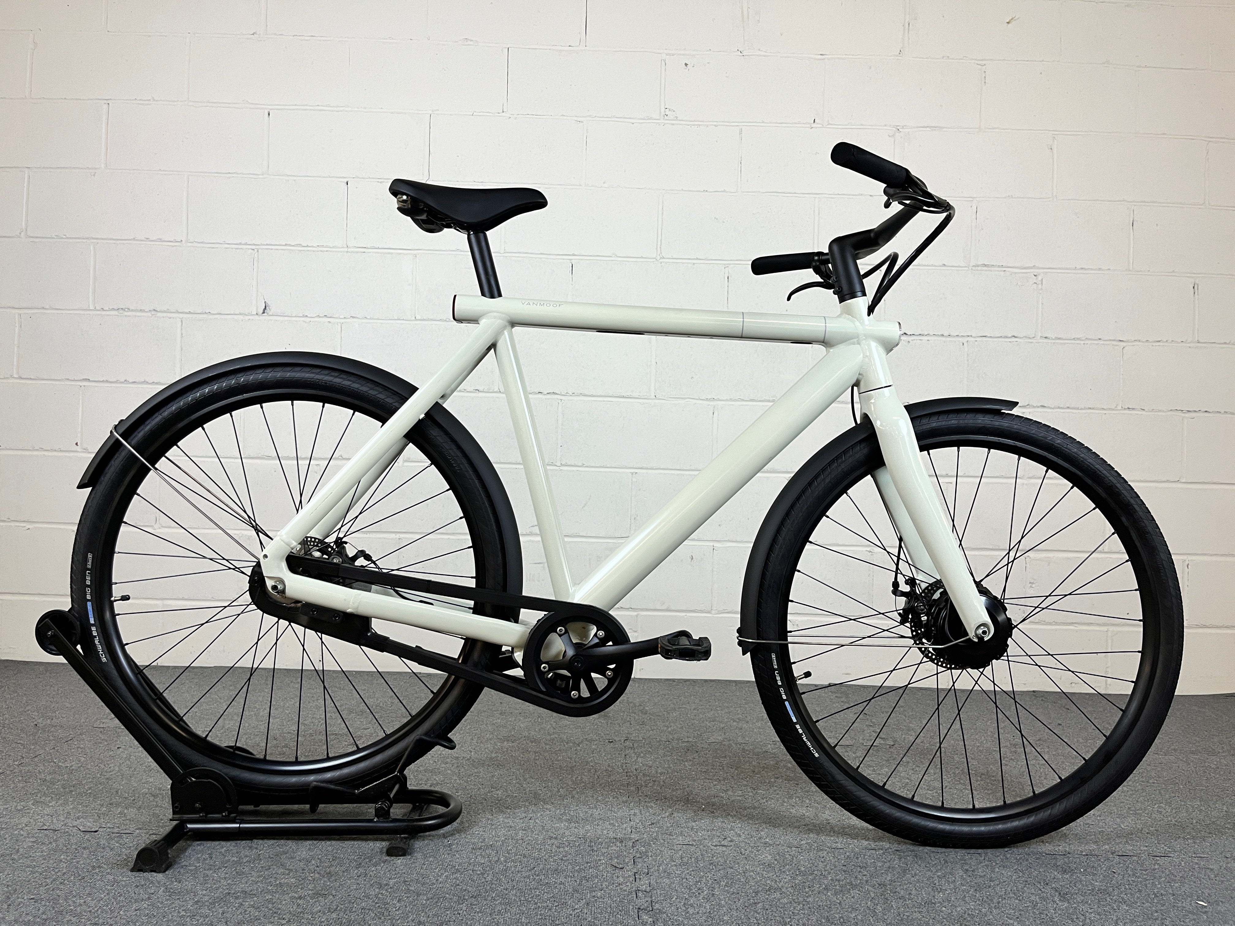 VanMoof S2 e-bike refurbished Upway