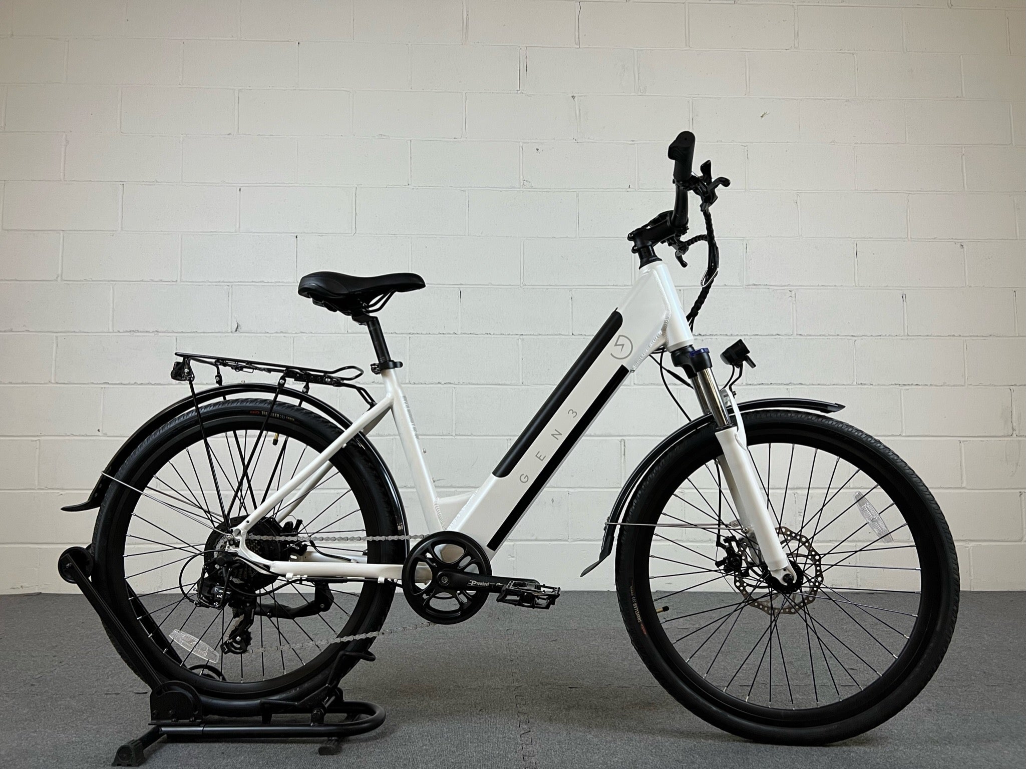 gen3 - the stride step-thru electric bicycle Gen3 Stride