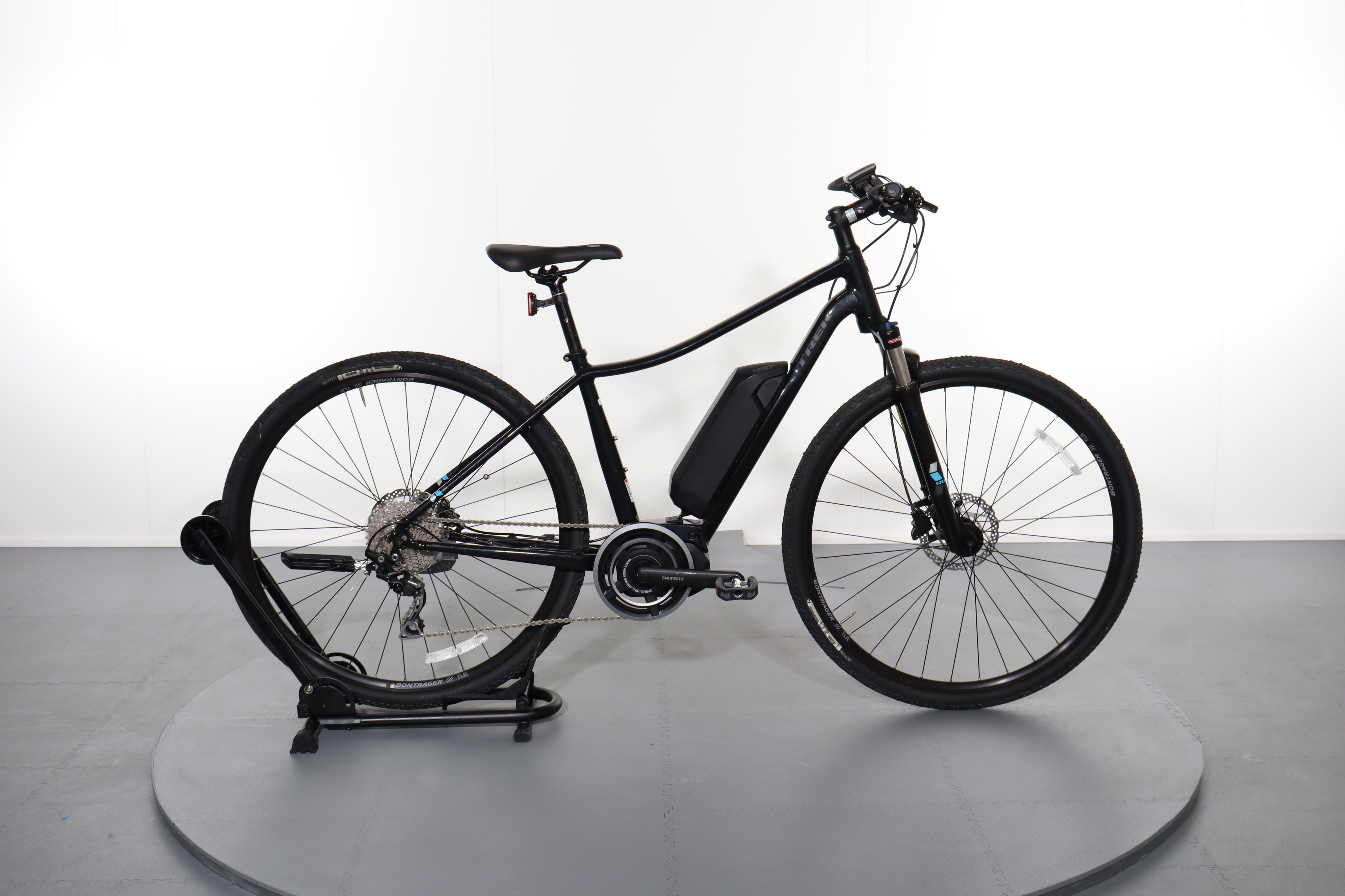 Trek neko electric bike hot sale