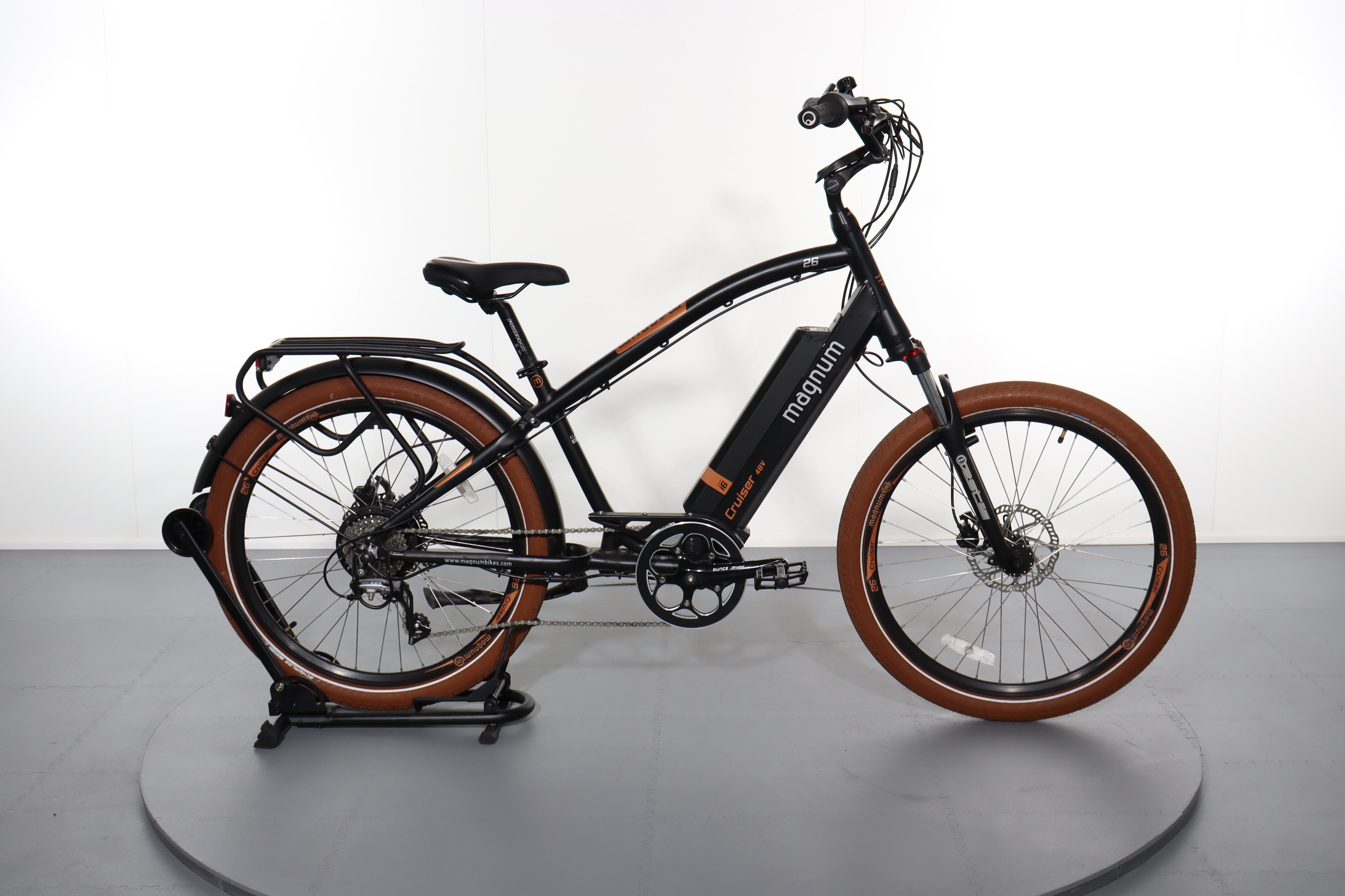 Magnum cruiser online bike