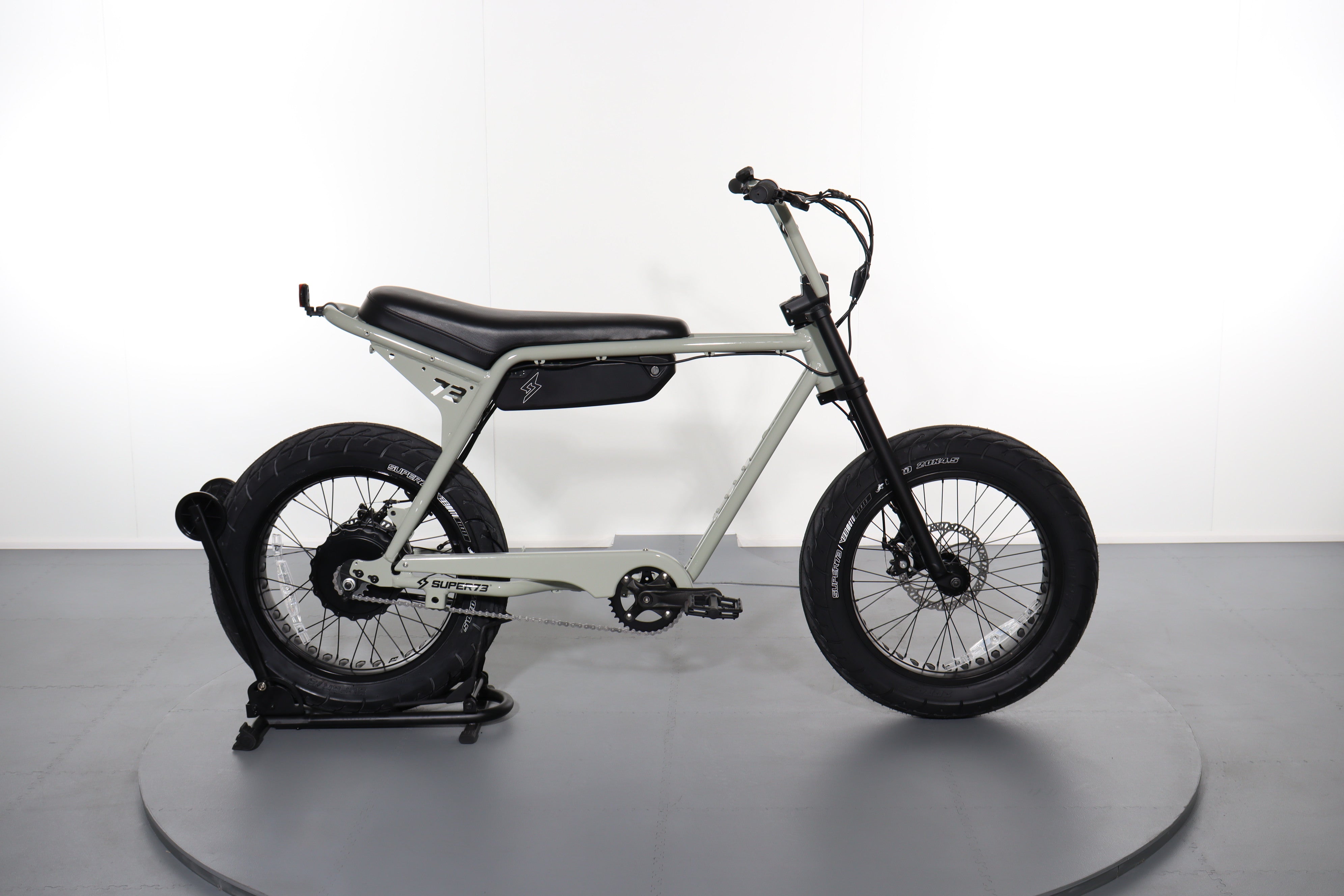 Super73 ZX e-bike refurbished | Upway