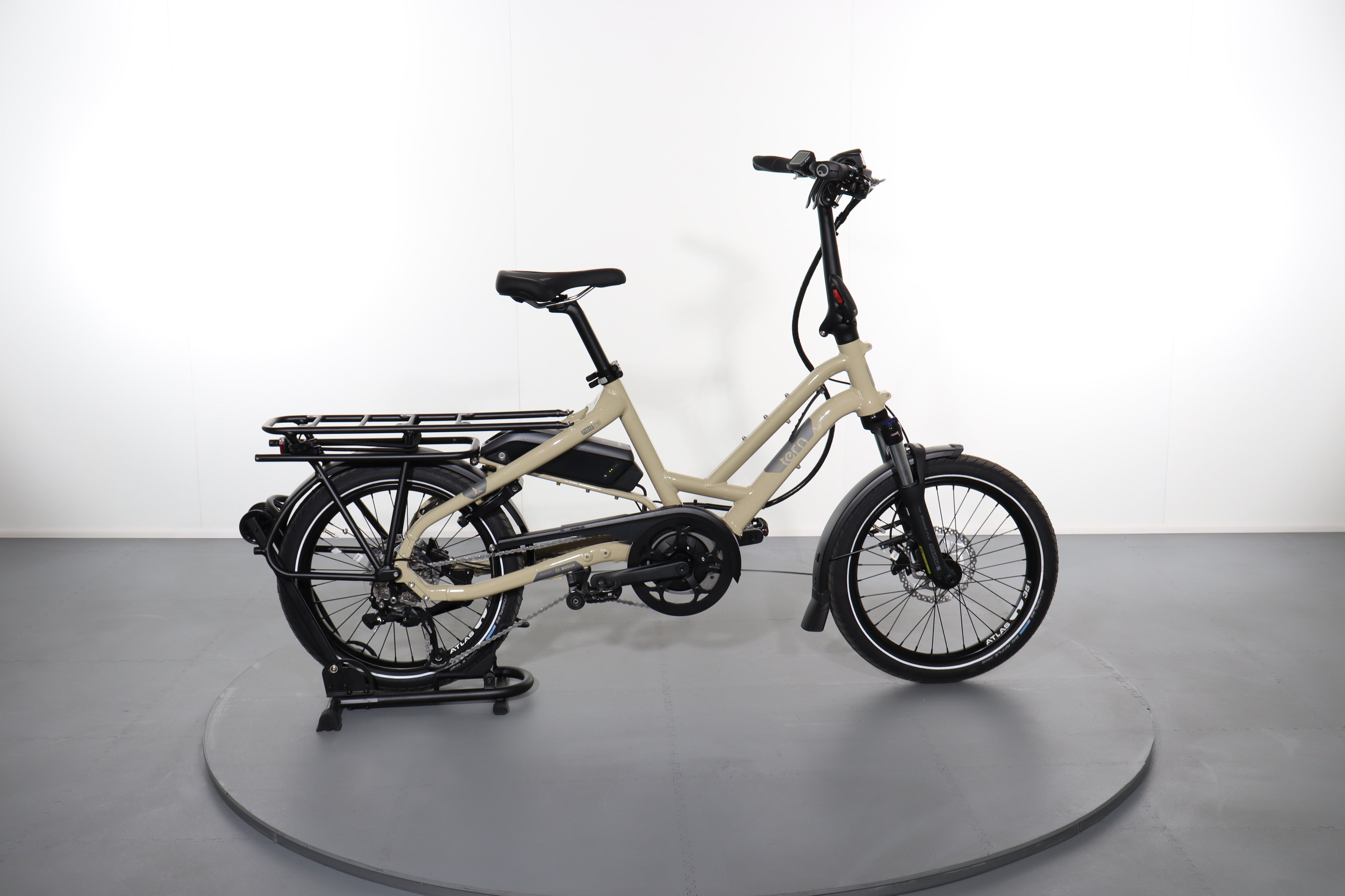 tern HSD P9 カスタム　3papa スタッフe-bike紹介】 Tern『HSD P9』 | モトベロ 電動アシスト自転車
