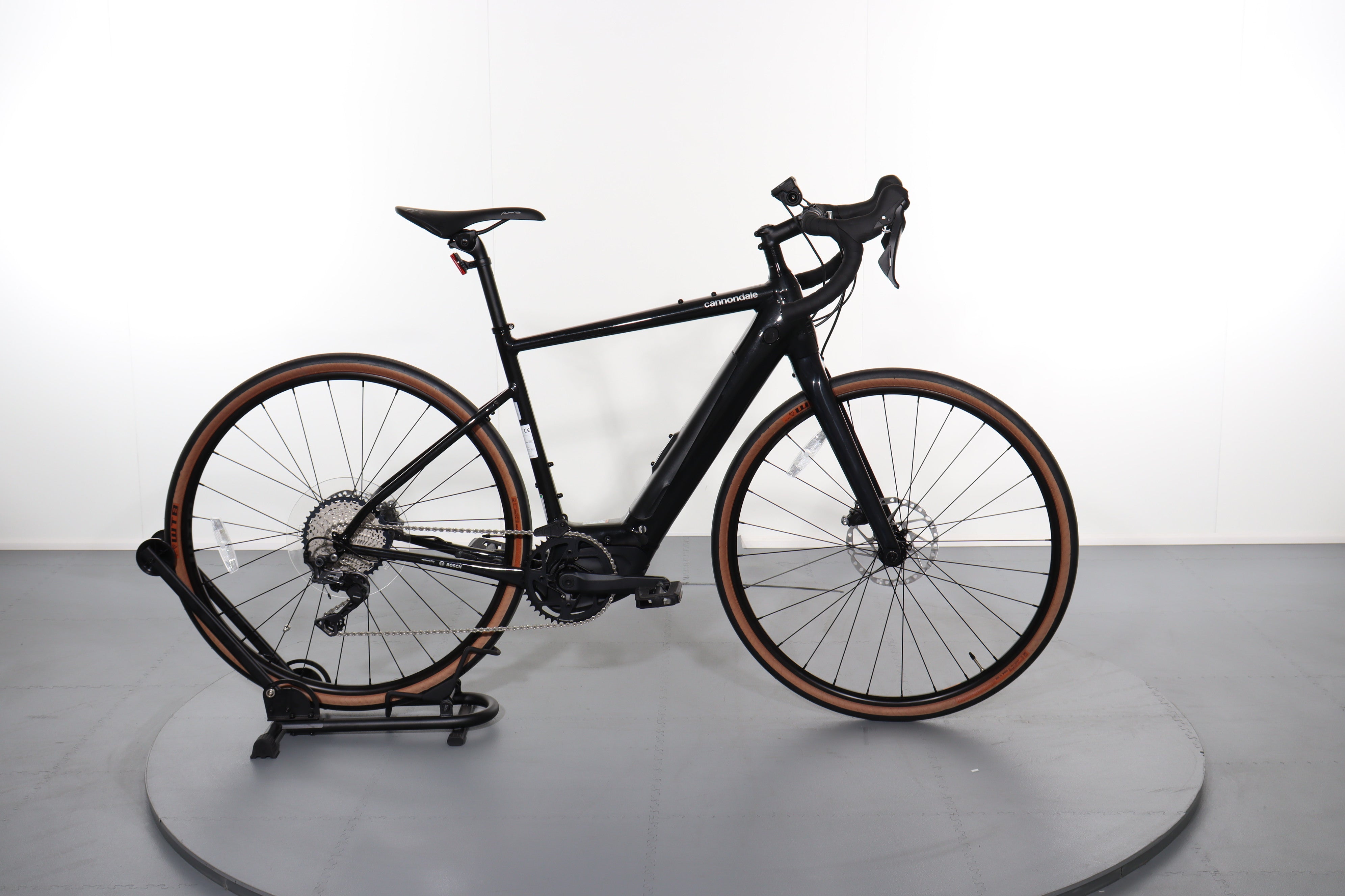 Certified Cannondale Topstone Neo 5 e-bike | Upway
