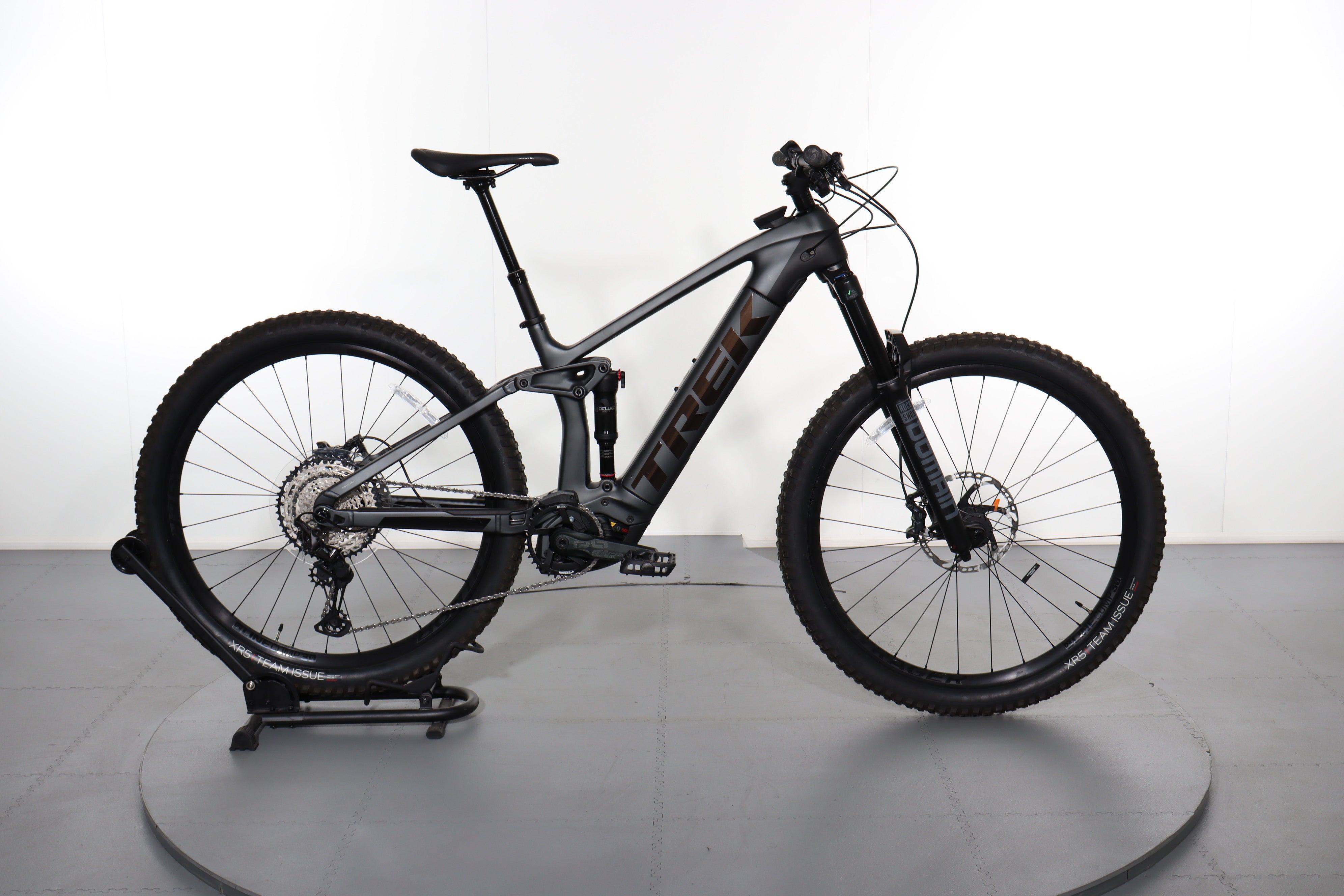 Automobile Spares Mountain Bike Shop Second Hand Bike Components