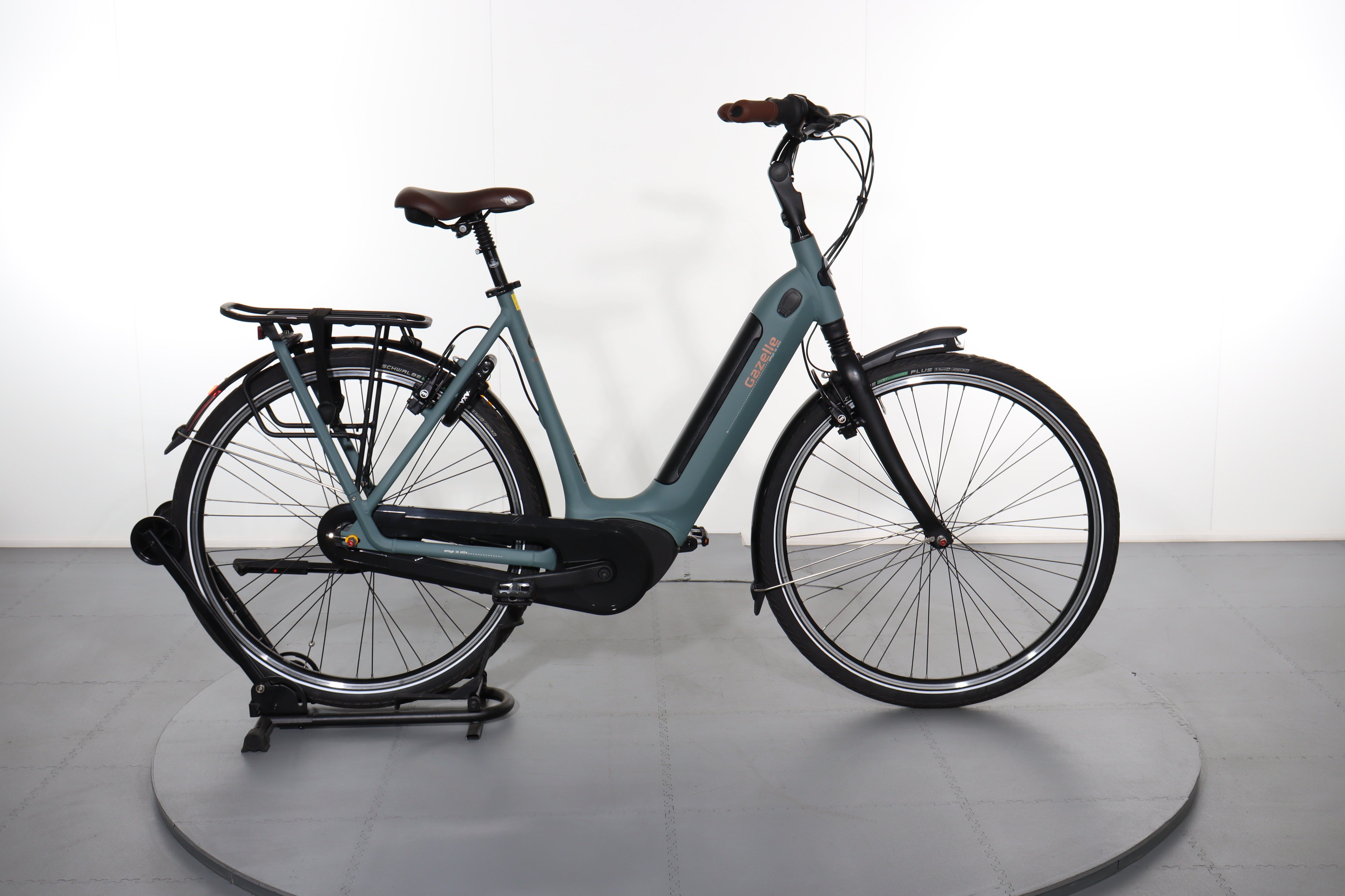 Gazelle Arroyo C8 Elite e-bike refurbished | Upway Gazelle Arroyo C8 Elite e-bike refurbished | Upway