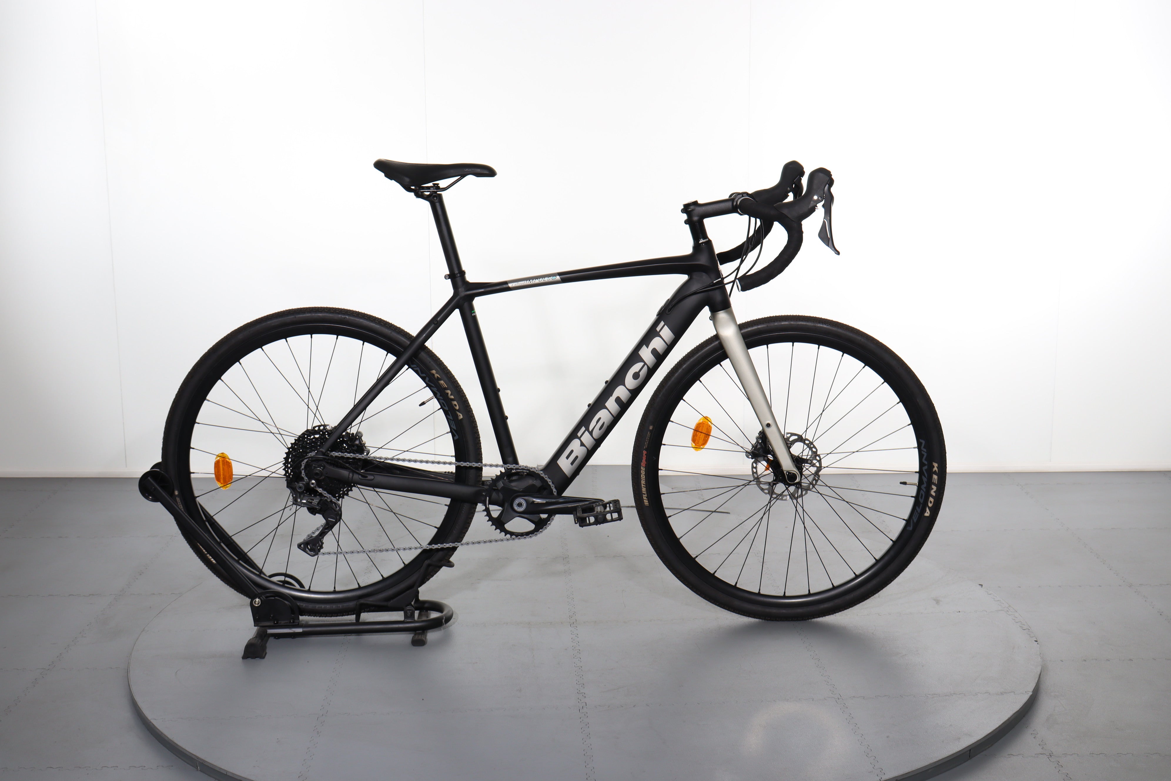 Bianchi Impulso E Allroad e bike refurbished Upway